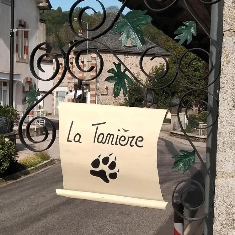 La Taniere Bed and Breakfast Champs-Sur-Tarentaine-Marchal Εξωτερικό φωτογραφία